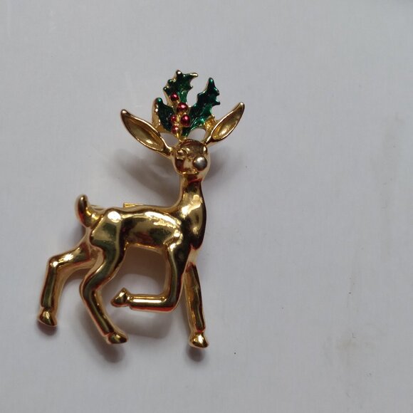 Gerry's Jewelry - Signature Gerry's Vintage Reindeer with Holly Brooch